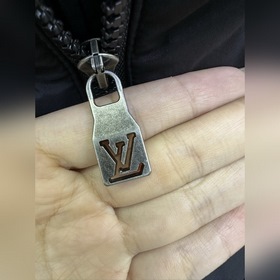 Пуховая куртка LV, Louis Vuitton 2026 