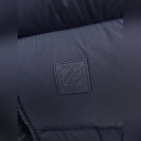 Пуховая куртка LV, Louis Vuitton 2026 
