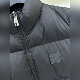 Пуховая куртка LV, Louis Vuitton 2026 