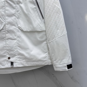 Louis VuittonLouis Vuitton 2026 SS Пре