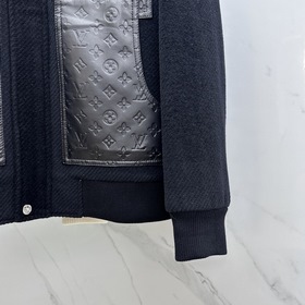 Louis Vuitton 2026 Эта модная кожаная 