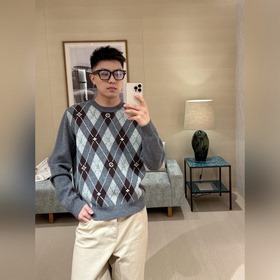 LOUIS VUITTON Вязаный шерстяной свитер