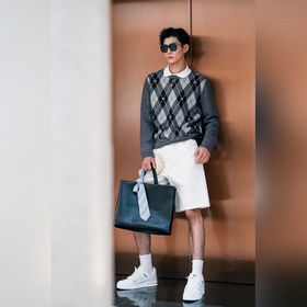 LOUIS VUITTON 26SS Свитер с круглым вы