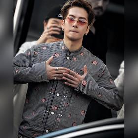 LOUIS VUITTON Комплект из джинсовых бр