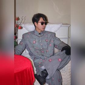 LOUIS VUITTON Комплект из джинсовых бр