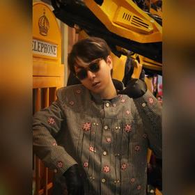 LOUIS VUITTON Комплект из джинсовых бр