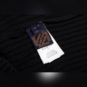 LOUIS VUITTON 26SS Пуловер с полузасте