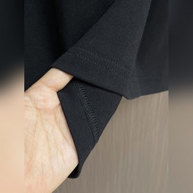 Длиннорукавная футболка с тисненым лог