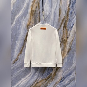 LOUIS VUITTON LV Свитшот с вышитым гра