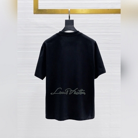 　Louis Vuitton Весна/Лето 2026 Новая к