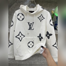 Официальный сайт Louis Vuitton, осенне