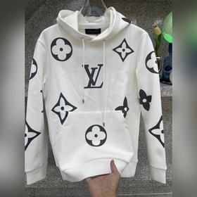 Официальный сайт Louis Vuitton, осенне