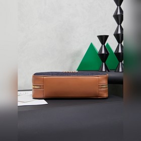 5BB173： Джинсовый синий в сочетании с 