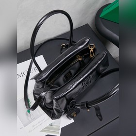5BA303： Новая сумка MiMisolitaire из т