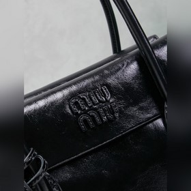 5BA303： Новая сумка MiMisolitaire из т