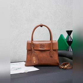 5BA303： Новая сумка MiMisolitaire из т