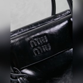 5BA302： Новая сумка MiMisolitaire из т