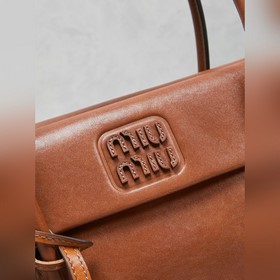 5BA302： Новая сумка MiMisolitaire из т