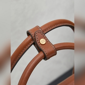 5BA302： Новая сумка MiMisolitaire из т