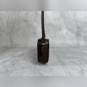 5NE024 Original Miu Сочетая в себе оча