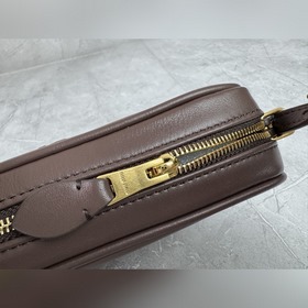 5NE024 Original Miu Сочетая в себе оча