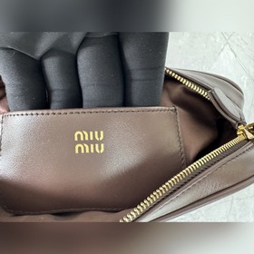 5NE024 Original Miu Сочетая в себе оча