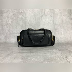 5BB175 (Черный) MIUMIU Новая сумка в с