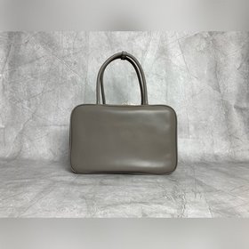 5BB117 (цементный серый) Недавно обнов