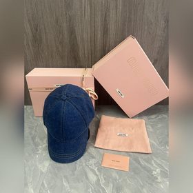 Новая бейсболка MIUMIU Эта джинсовая б