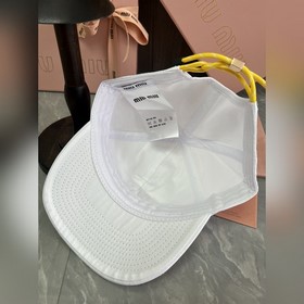 MiUMIU Новая бейсболка Дизайн без кост