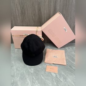 MiUMIU Новая бейсболка Без костяного к