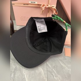 MiUMIU Новая бейсболка Без костяного к