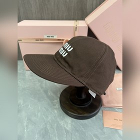 MiUMIU Новая бейсболка Дизайн без кост