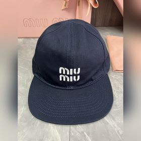 MiUMIU Новая бейсболка Дизайн без кост
