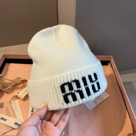 Miu Boutique Новинка Вязаная шерстяная