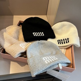 Miu Boutique Новинка Вязаная шерстяная