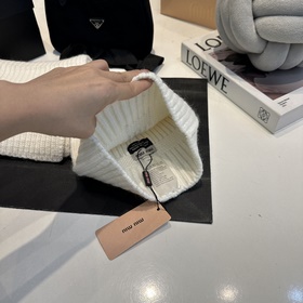 Miu Boutique Бестселлер Набор из вязан