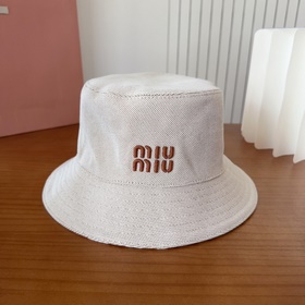 Двусторонняя рыбацкая шляпа Miu Реплик