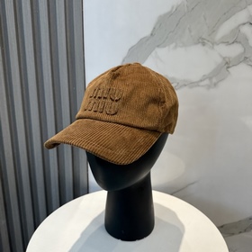 Кепка Miu Limited Edition из вельвета,