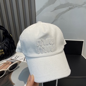 Кепка Miu Limited Edition из вельвета,