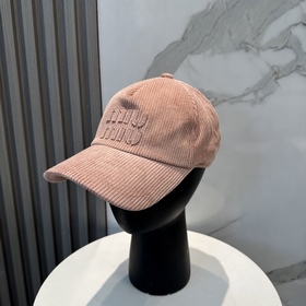 Кепка Miu Limited Edition из вельвета,
