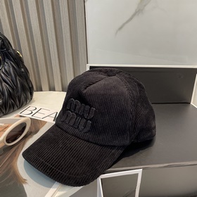 Кепка Miu Limited Edition из вельвета,