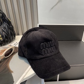 Кепка Miu Limited Edition из вельвета,