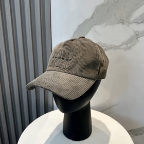 Кепка Miu Limited Edition из вельвета,