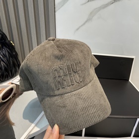 Кепка Miu Limited Edition из вельвета,
