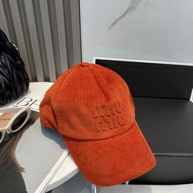 Кепка Miu Limited Edition из вельвета,