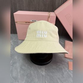 MIUMIU Оригинальная индивидуальная мак