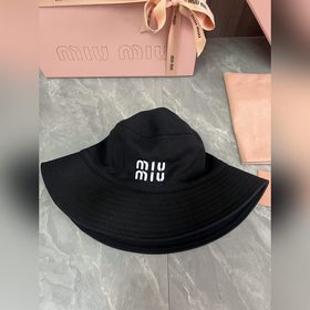 Оригинальная рыбацкая шляпа MIUMIU цве