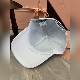 Аутентичная бейсболка MIUMIU цвета мак