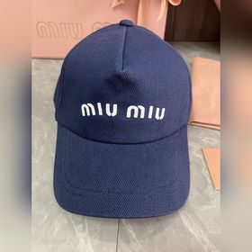 Аутентичная бейсболка MIUMIU цвета мак